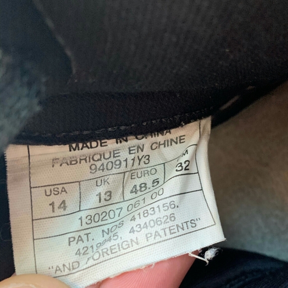 ? Air Jordan 1 Retro 1994 BRED ⛹?‍♀️
